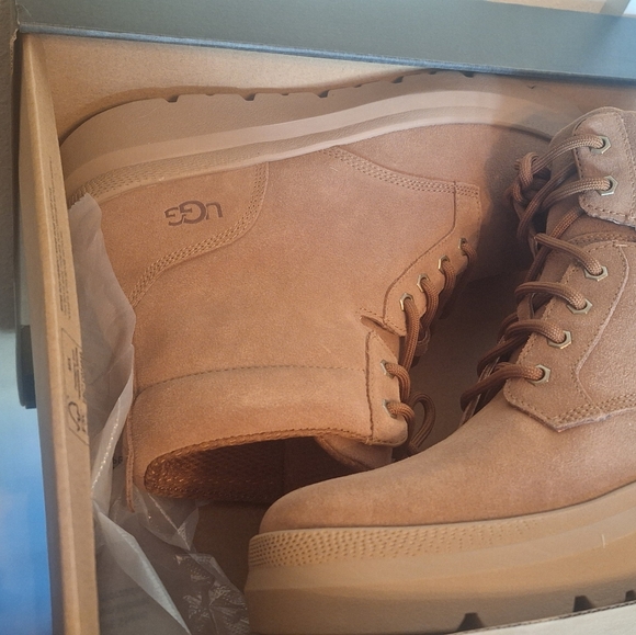 SOLD!!!UGG BURLEIGH BOOT CHESTNUT SUEDE SHEEPSKIN MEN'S US SIZE 11.5 - Picture 6 of 8